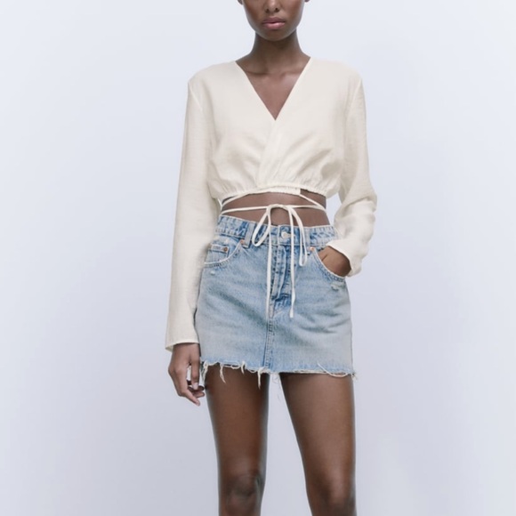 Zara v neck wrap shirt - Picture 2 of 6